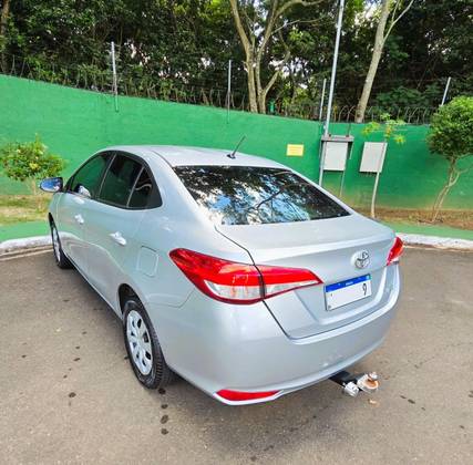 TOYOTA YARIS 1.5 16V FLEX SEDAN XL LIVE MANUAL